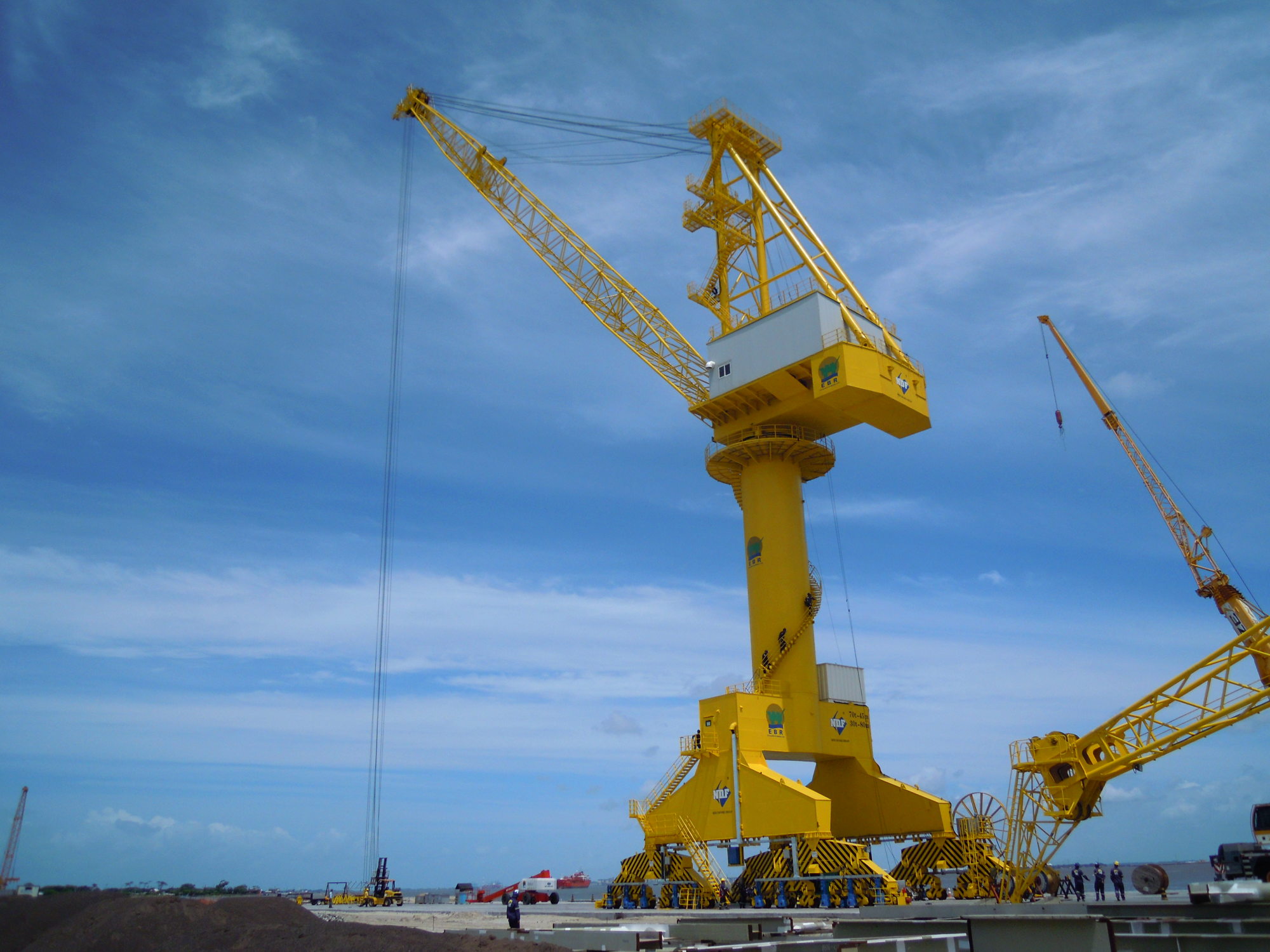 福建泉州港口門座起重機廠家產品特點